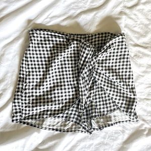 A&F gingham skort